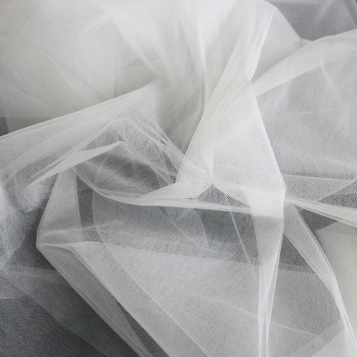 tulle_light_ivory_2_1080x1080_