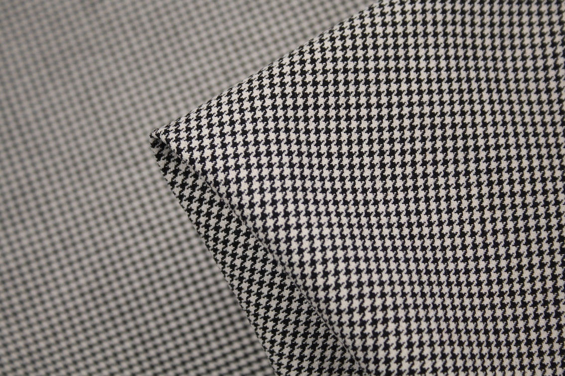 Houndstooth Classic