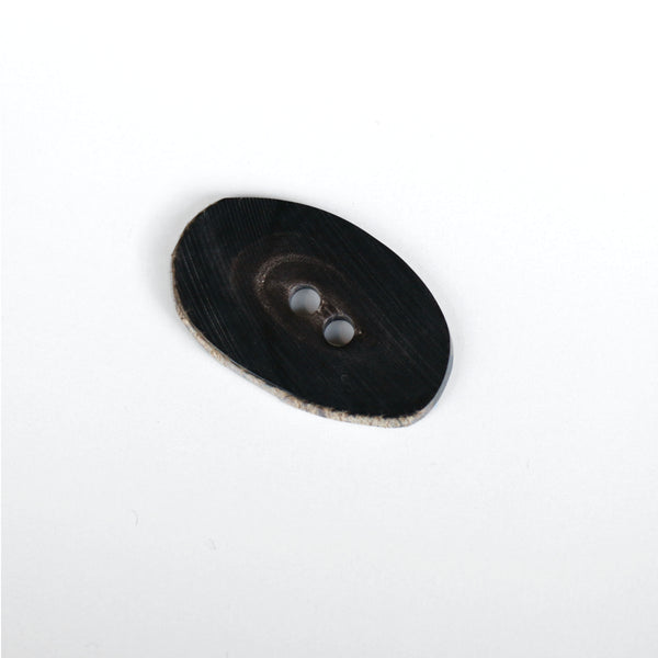 Horn Oval Button - 30mm