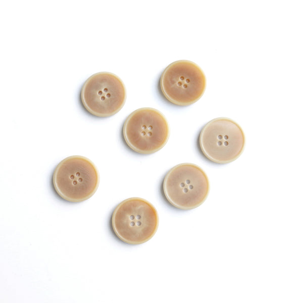 Classic Camel 4-hole Button