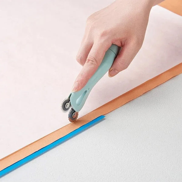 Clover Grip Fit Triple Tracing Wheel