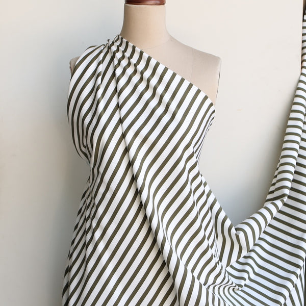 Shikku Stripe Off White/Phosphorite