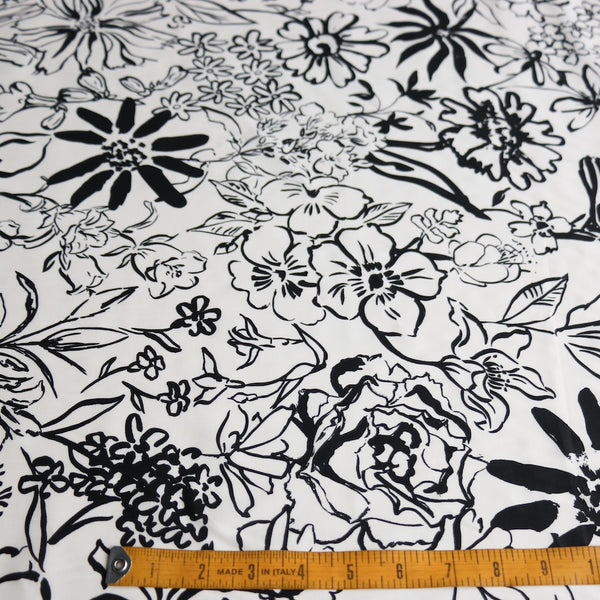 Studio Florals Natural - Liberty of London