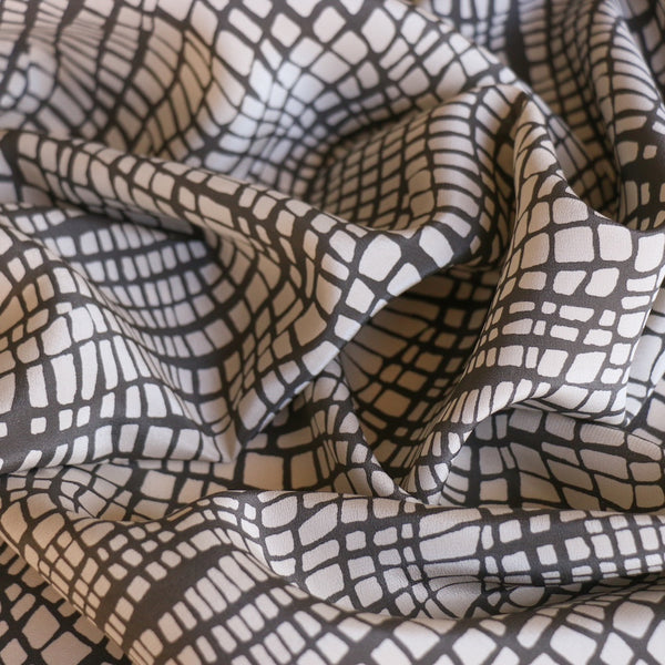 Neve Grid Silk Crepe De Chine