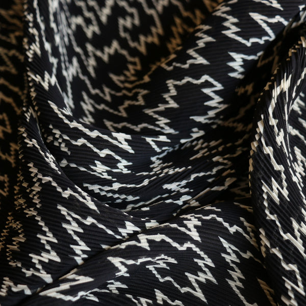 Plisse Bowie - Black/Ivory Georgette