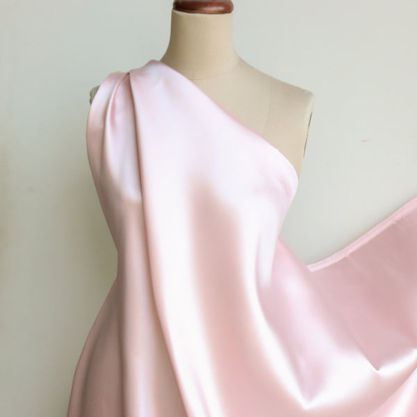 Mikado Pink