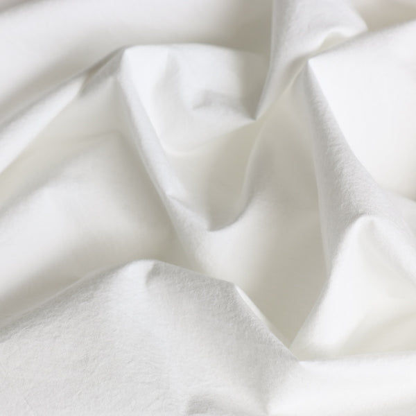 Akira Poplin Milk - Typewriter Cotton - Washer Finish
