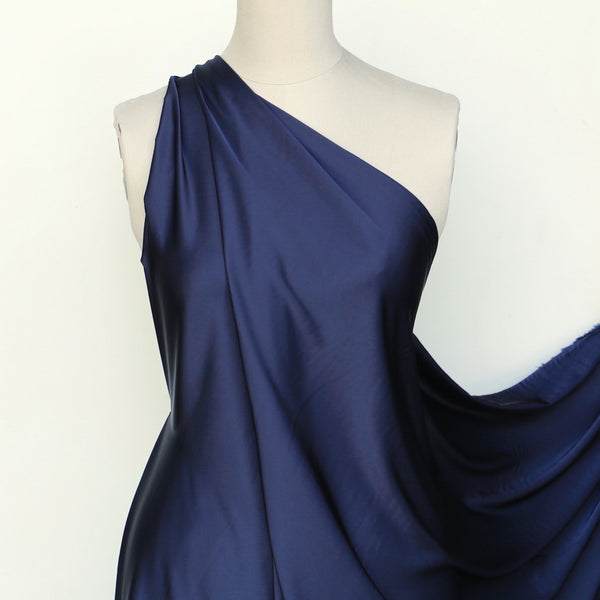 Perla Navy Stretch Lining