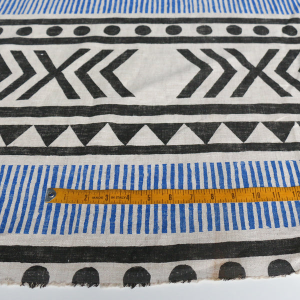 Catori Blu/Black on Natural Heavy Linen
