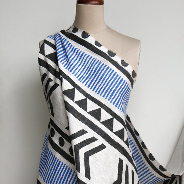 Catori Blu/Black on Natural Heavy Linen