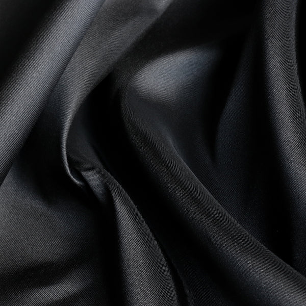 Mikado Black