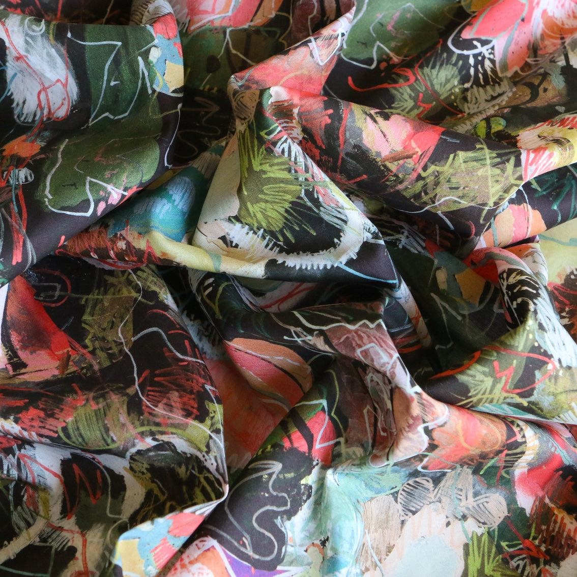 Soozy Lipsey Olive - Liberty Tana Lawn™