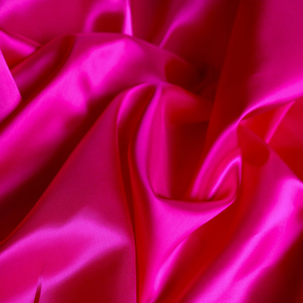 Nuovo Hot Pink Lining
