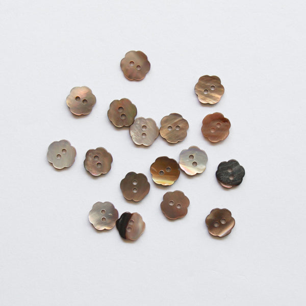 Brown Mother-of-Pearl Flower Button - 13mm