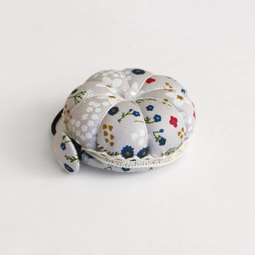 Wrist Pin Cushion - Grey Floral