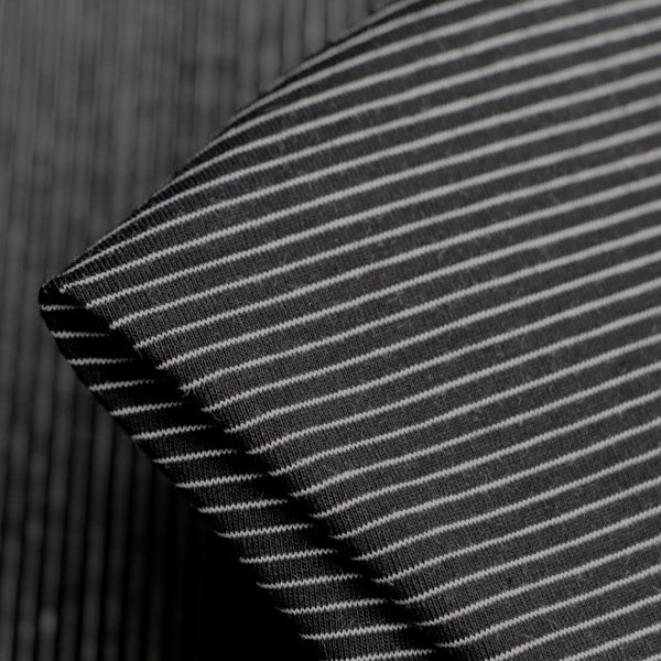 Mini Black White
