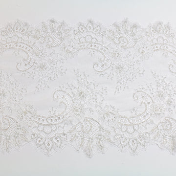 Stella White - Lace Trim - 35cm