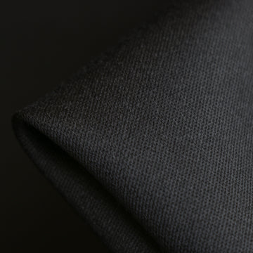 Signette Nero Suiting