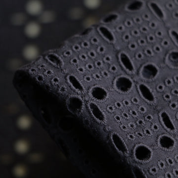 Last Chance of Broderie Navy