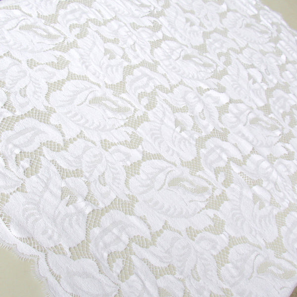 Blanc Lace