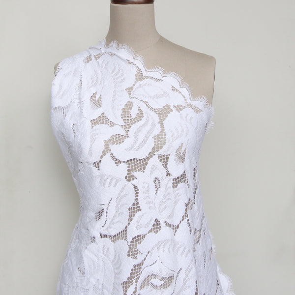 Blanc Lace