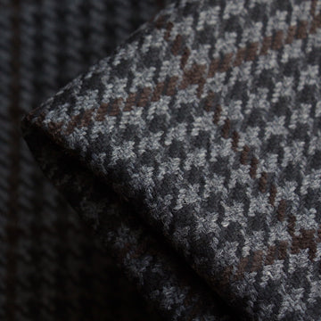 Come A Little Closer