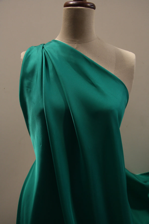 Bright Emerald Rayon Lining (137cm wide)