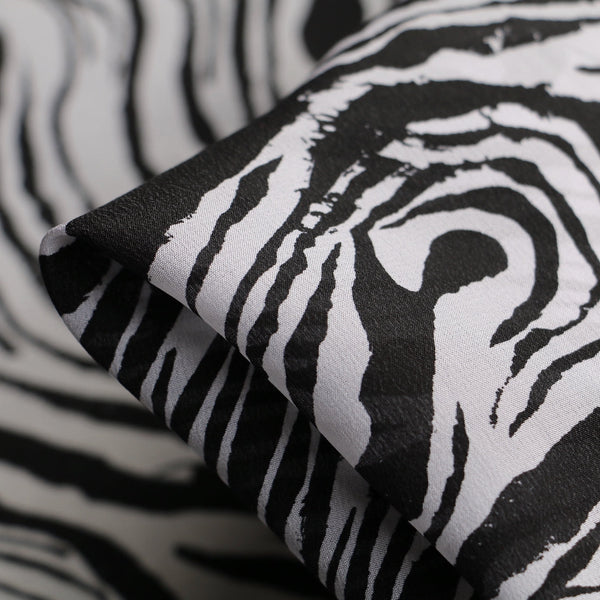 Ebony Twisters - Silk Crepe De Chine