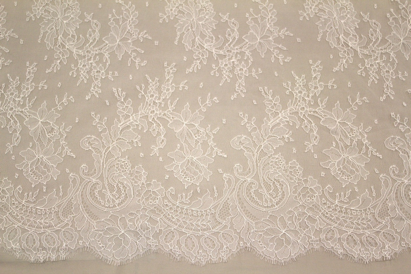 Chantilly Lace Ivory