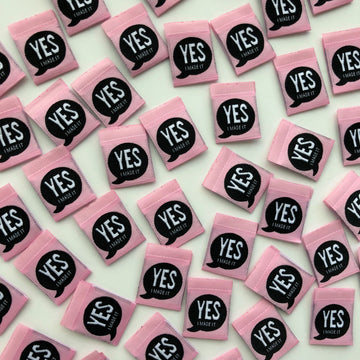 "YES I MADE IT" - woven sewing labels 8 Pack