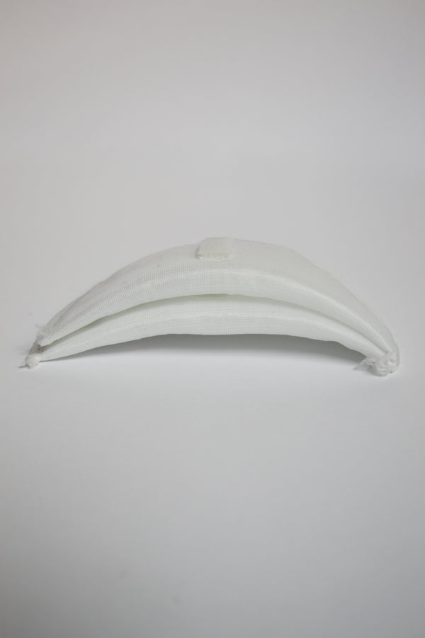 White Covered Shoulder Pads with Velcro - 7mm - Set in sleeve