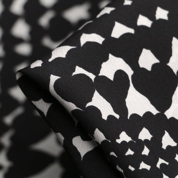 When You're In Love Black