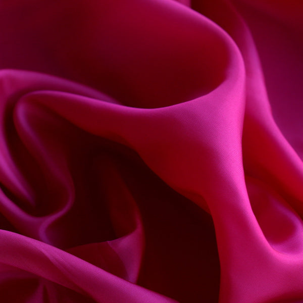 Fuchsia Rayon Lining (137cm wide)
