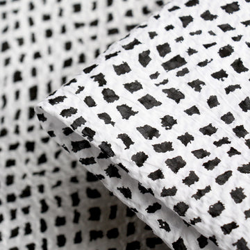 Caged Onyx Seersucker