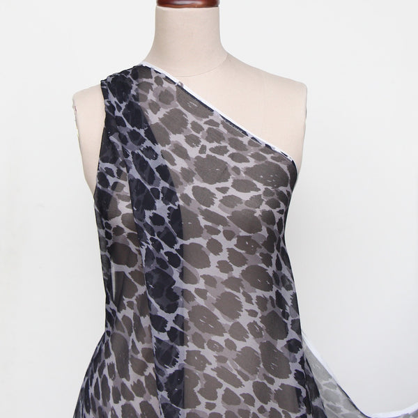 Nero Grigio Cat - Crinkle Chiffon