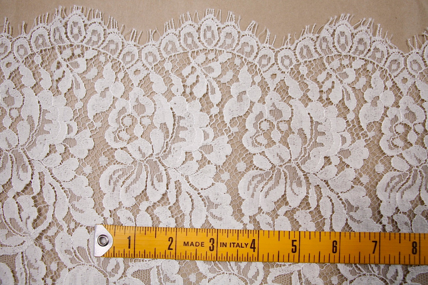 Cut Out Natural Lace