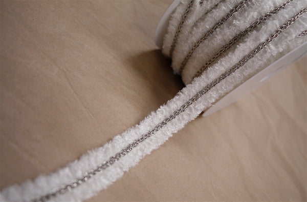 Off-White/Silver Chain Braid Trim