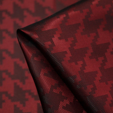 Lin Houndstooth Garnet (150cm wide)