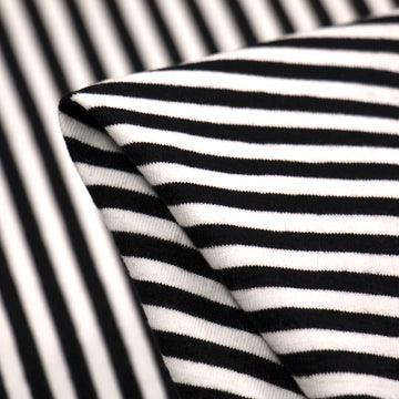 Little Black & White