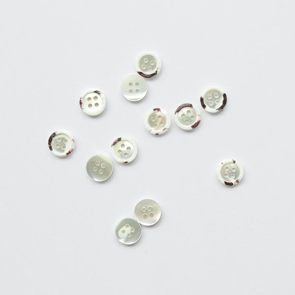 Trochus Shell - Rimmed 4-Hole Button