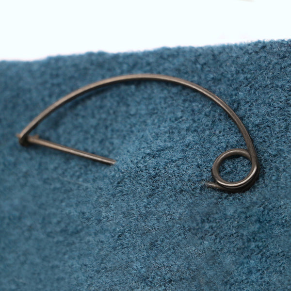 Black Nickel Curved Pin - 6cm