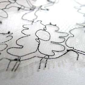 Noir/Greige Lace Trim