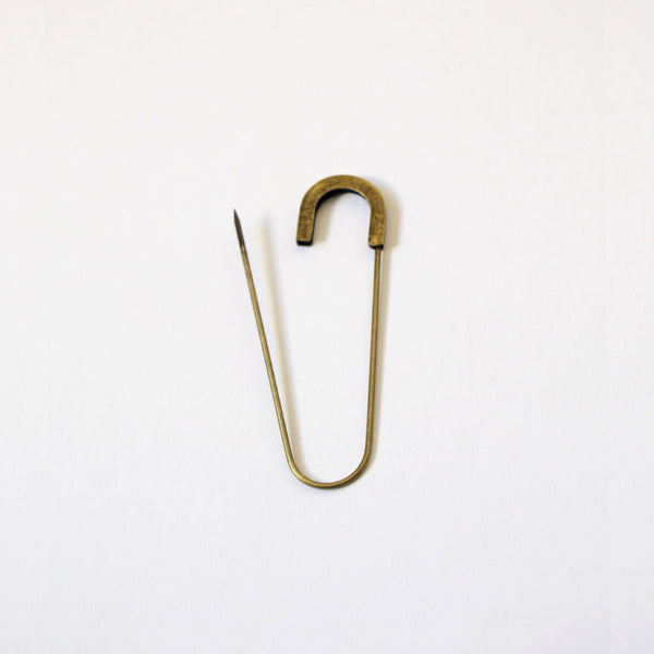 U Kilt Pin/Antique Gold - 7.5cm (3")
